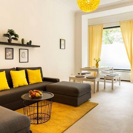 Modern 2 Bedroom Apartment In Berlin Schoeneberg Eksteriør billede
